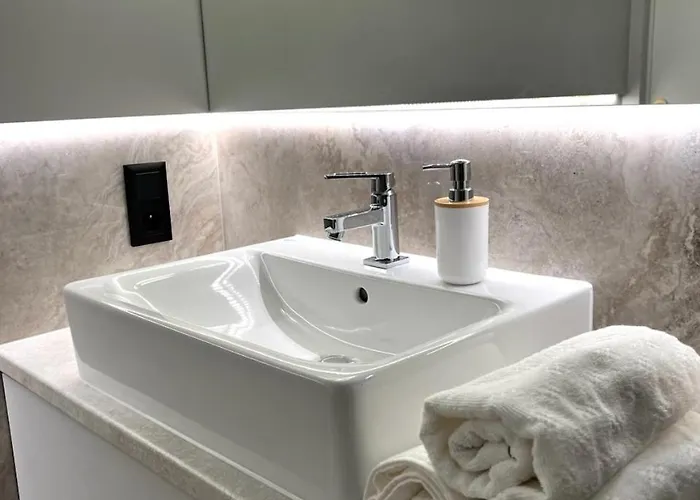 2-pokojowy Z Jacuzzi W Centrum Widok! Appartement *